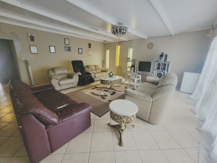 4 Bedroom Property for Sale in Morewag Free State